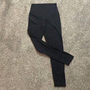 Black aerie leggings
